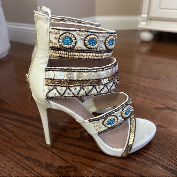 Open toe high heels - Picture 2 of 4